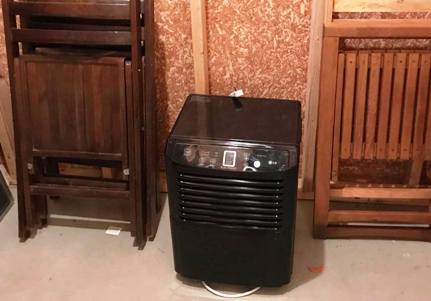 dehumidifier failing to collect water