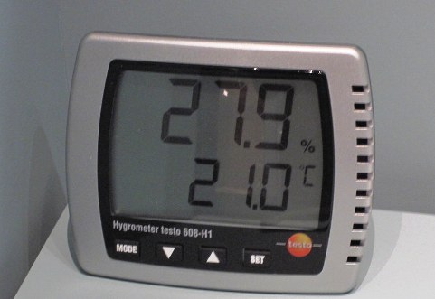 image of Does dehumidifier work better in warm room